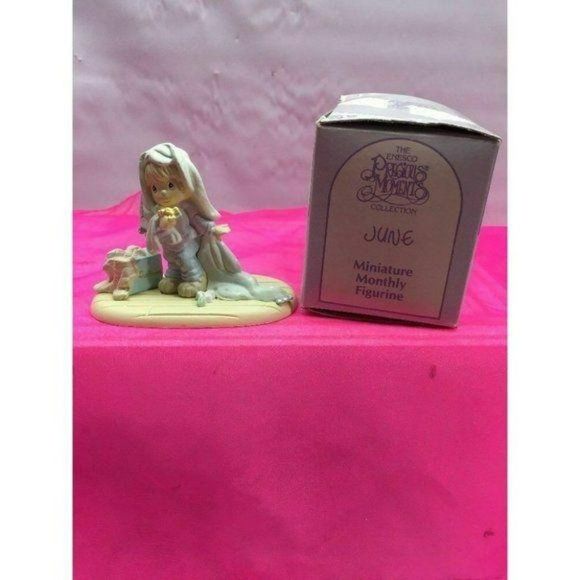 Precious Moments Wedding June Month Bride Flowers 110043 Miniature figurine - Picture 4 of 12